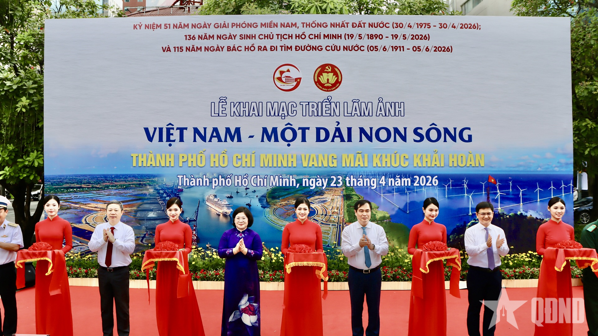 TP Hồ Chí Minh: Triển lãm ảnh lan tỏa tinh thần yêu nước và hội nhập